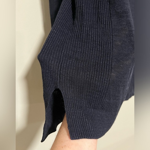 Theory Linen Blend Open Knit V-Neck Sweater Small Classic Coastal Preppy Resort - Picture 6 of 10